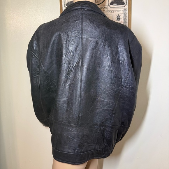 Members Only Black Leather Bomber Jacket - Picture 5 of 11